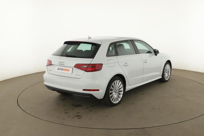 Audi A3 sportback 1.4 Tfsi e-tron Ambiente s tronic 204 ch