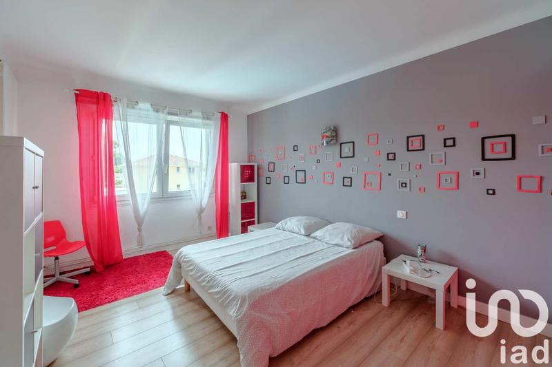 Maison - 186 m² - 7 pièces