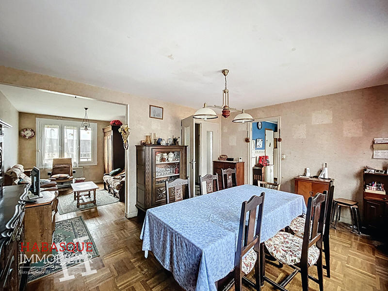 Maison - 110 m² - 5 pièces