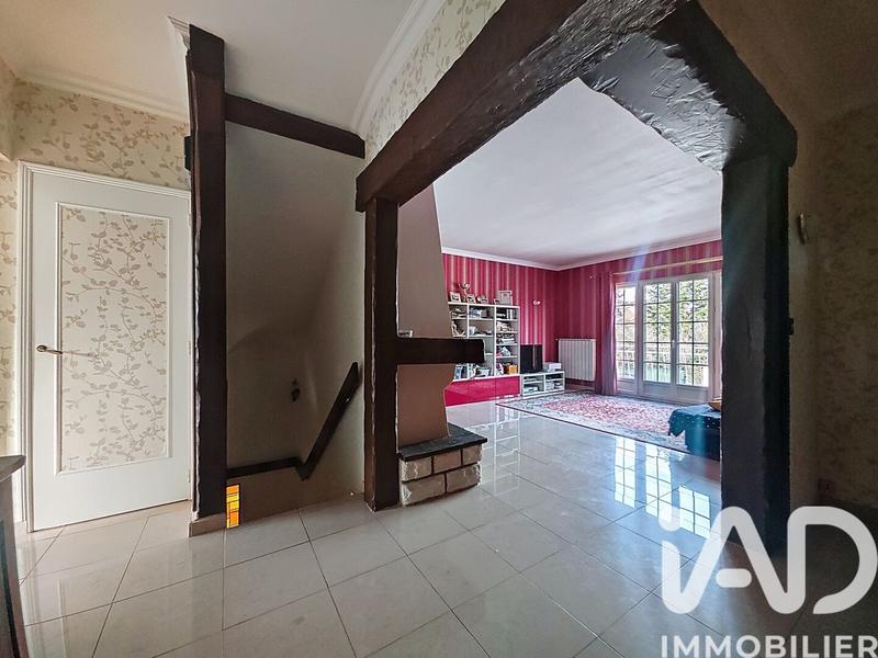 Maison - 190 m² - 8 pièces