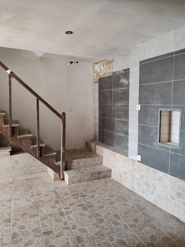 Maison - 143 m² - 5 pièces