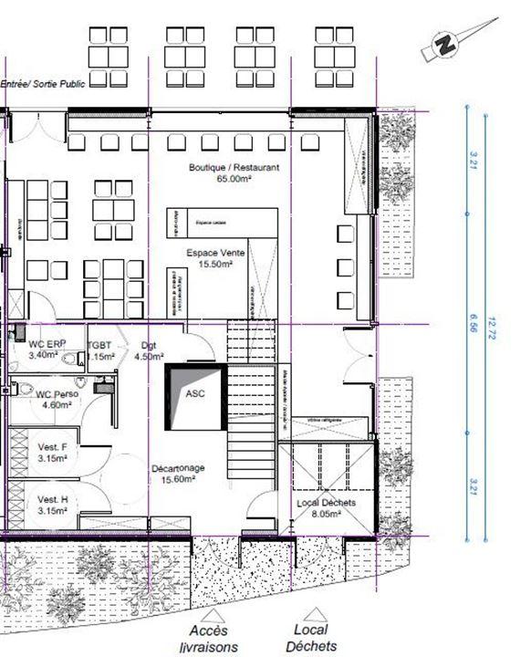 Local commercial - 250 m² - 15 pièces