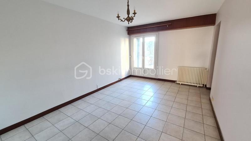 Appartement - 98 m² - 3 pièces