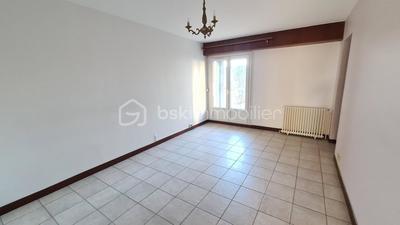 Appartement - 98 m² - 3 pièces