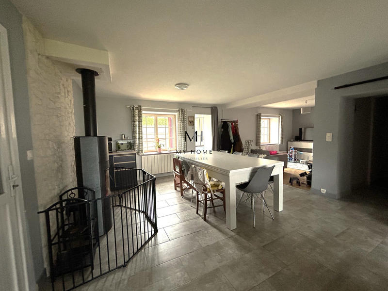 Maison - 86 m² - 4 pièces