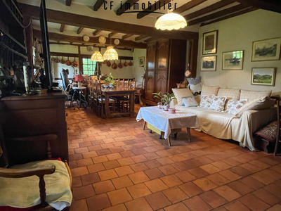 Maison - 110 m² - 5 pièces