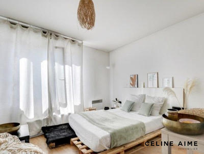 Appartement - 94 m² - 4 pièces