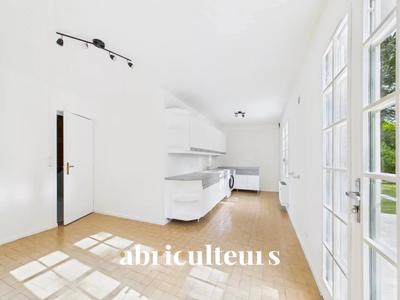 Maison - 145 m² - 5 pièces