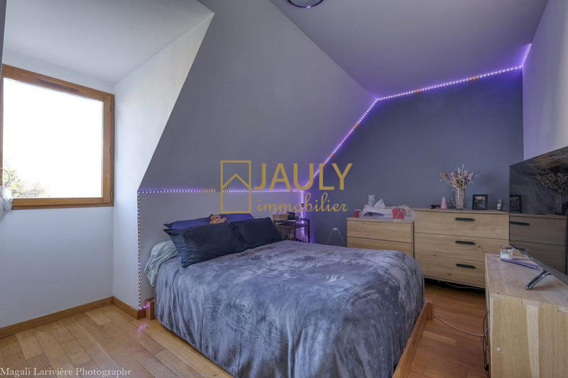 Maison - 143 m² - 6 pièces