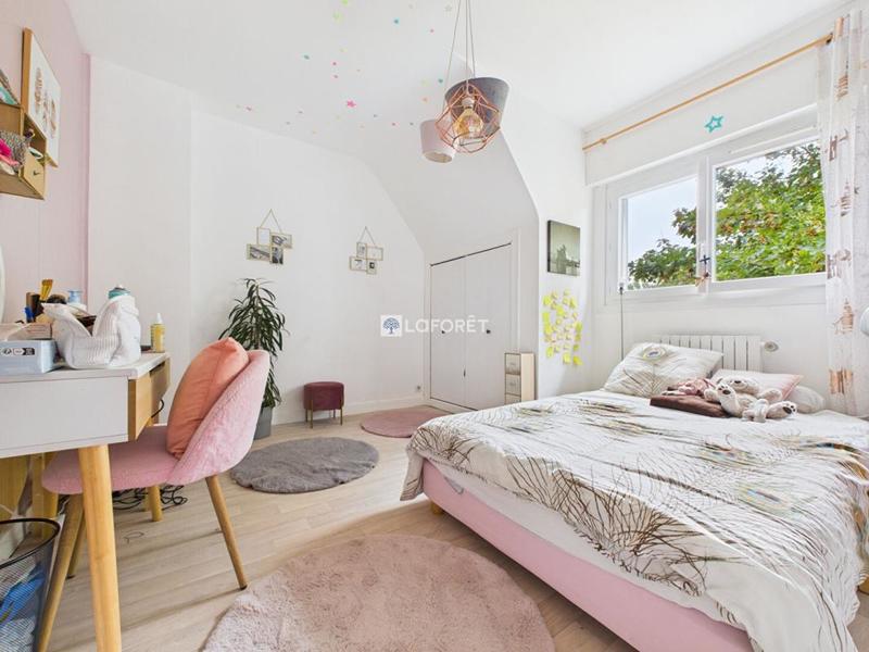 Maison - 192 m² - 8 pièces