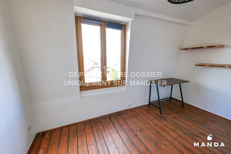 Appartement - 80 m² - 5 pièces