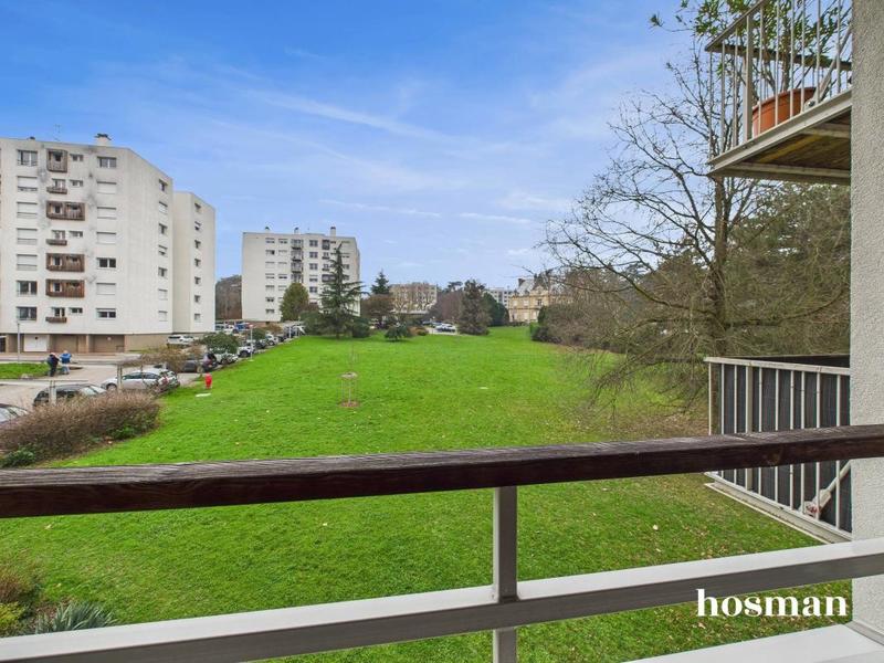 Appartement - 91 m² - 4 pièces