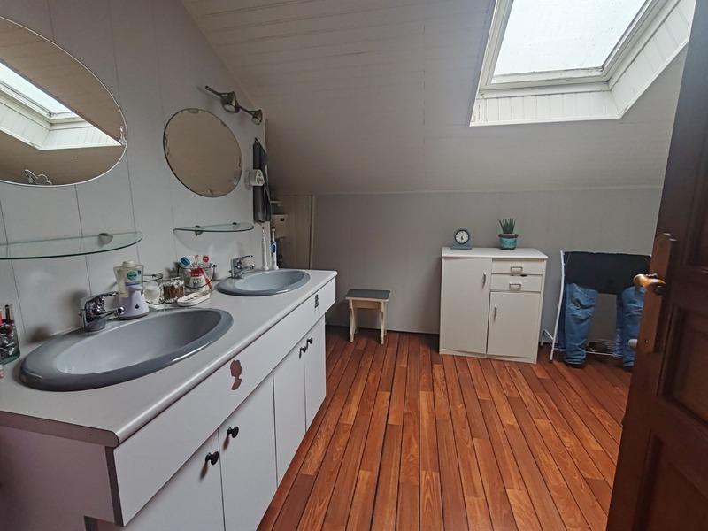 Maison - 155 m² - 6 pièces