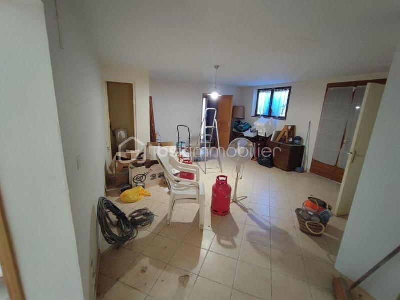 Maison - 227 m² - 6 pièces