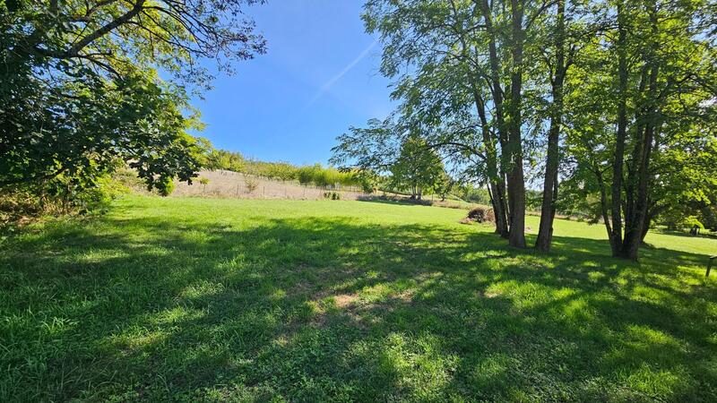 Maison - 340 m² - 12 pièces