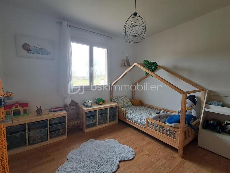 Maison traditionnelle - 1 433 m² - 4 pièces