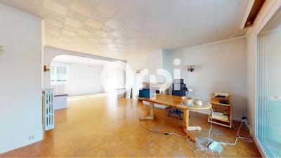 Appartement - 121 m² - 5 pièces