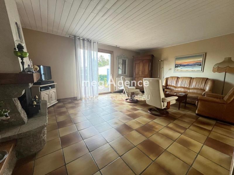 Maison - 111 m² - 5 pièces