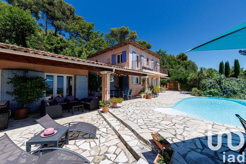 Maison de maîtres - 190 m² - 5 pièces