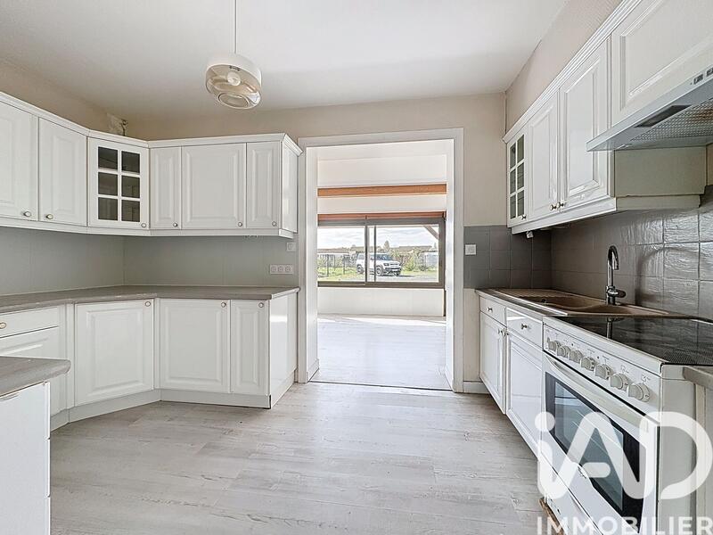 Maison - 120 m² - 5 pièces