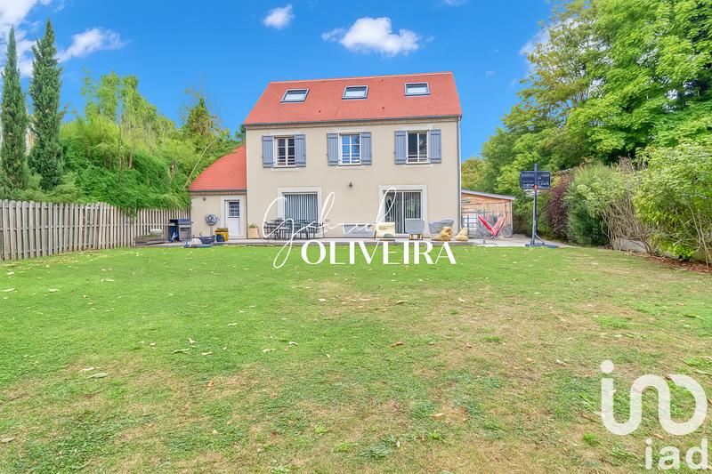 Maison - 149 m² - 7 pièces