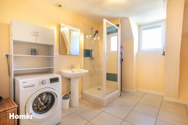 Appartement - 77 m² - 4 pièces