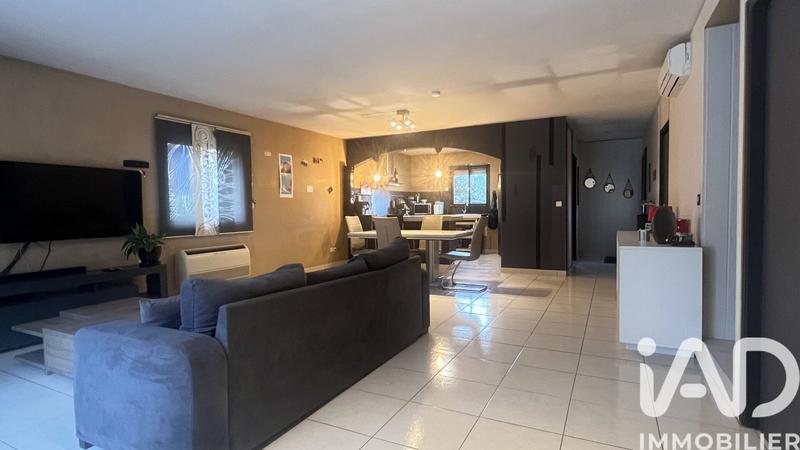 Maison - 99 m² - 4 pièces