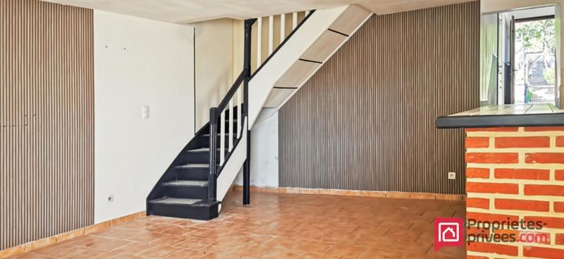 Maison - 95 m² - 5 pièces