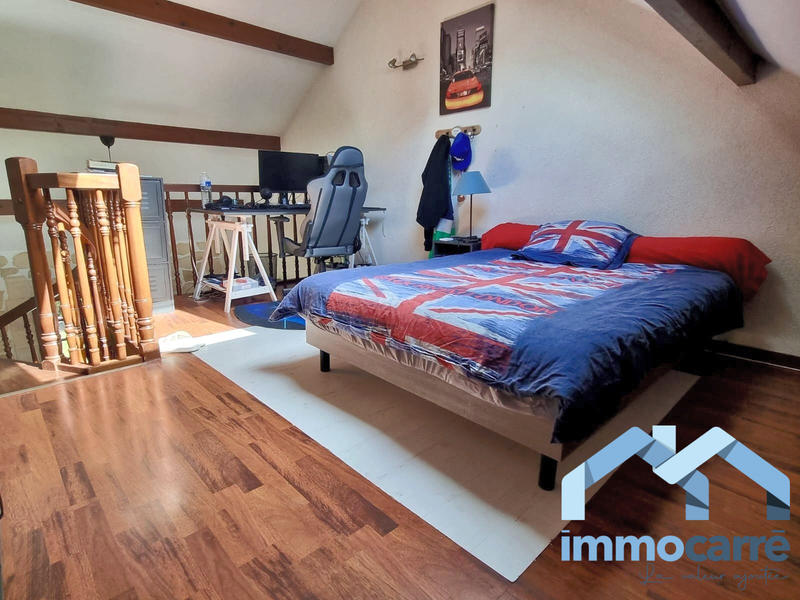 Maison - 183 m² - 7 pièces