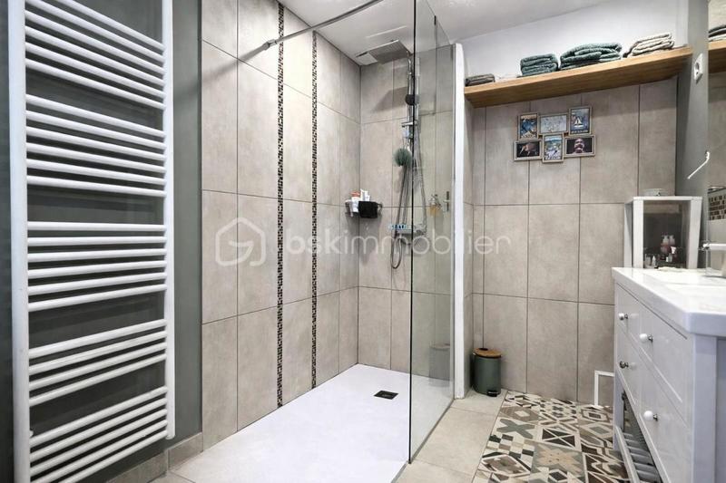 Maison en pierre - 144 m² - 4 pièces