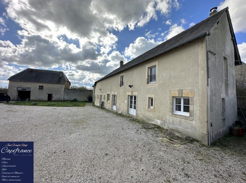 Maison - 350 m² - 16 pièces