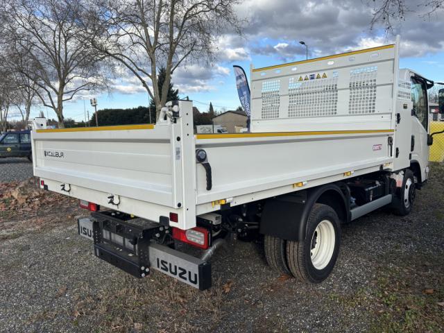 Isuzu M27 Gen 2 3.0l 150ch Bvm Benne Acier Cabreta + Coffre Mi Hauteur + Panier