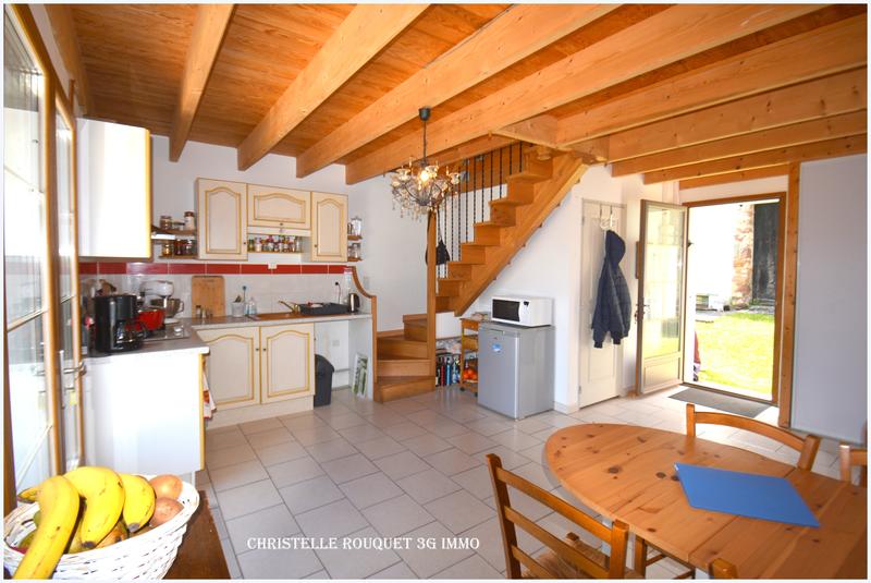 Villa - 137 m² - 8 pièces