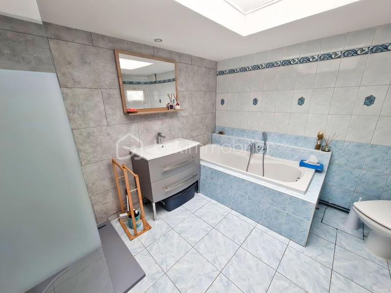 Maison de ville - 103 m² - 6 pièces