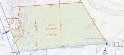 Terrain constructible - 721 m²