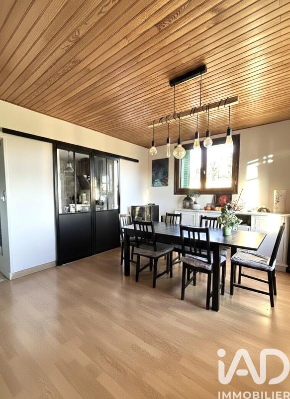 Maison de village - 97 m² - 5 pièces