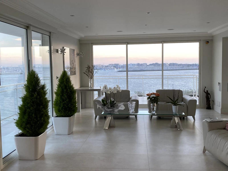 Appartement - 161 m² - 4 pièces