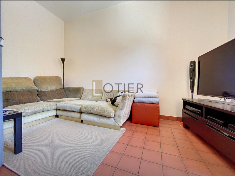 Maison - 207 m² - 8 pièces