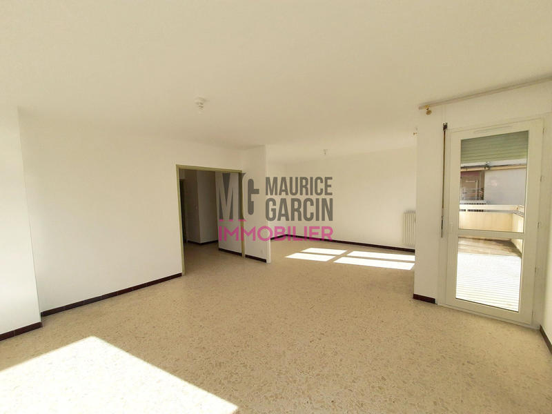 Appartement - 85 m² - 3 pièces