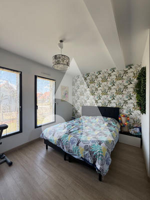 Maison - 155 m² - 6 pièces