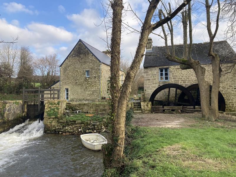 Moulin de Négreville : visite et fabrication de bouillie de sarrasin