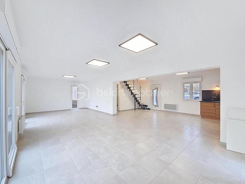 Pavillon - 137 m² - 5 pièces