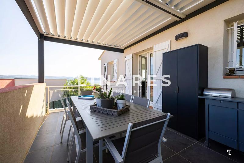 Villa - 141 m² - 5 pièces