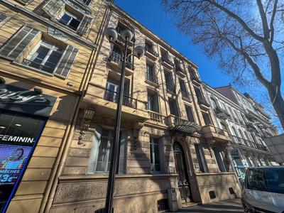 Appartement - 72 m² - 3 pièces