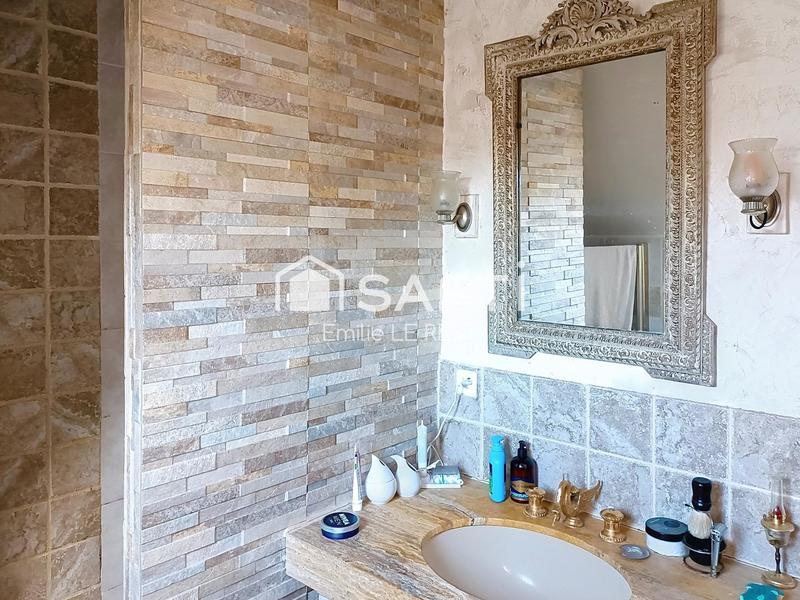 Maison - 142 m² - 7 pièces