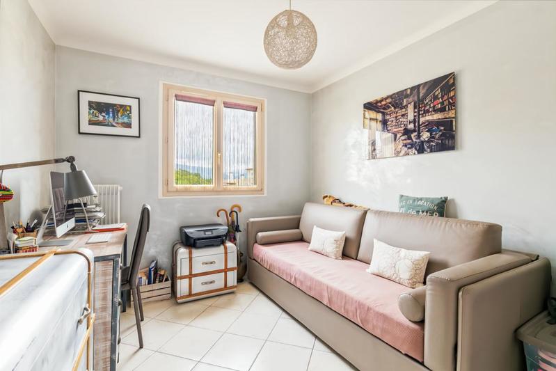 Appartement - 68 m² - 4 pièces