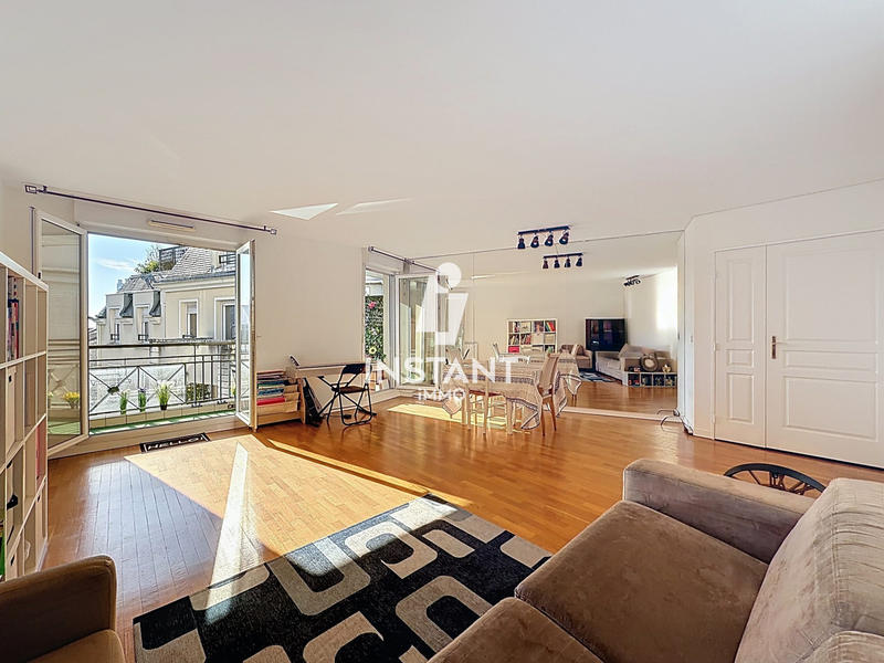 Appartement - 94 m² - 4 pièces