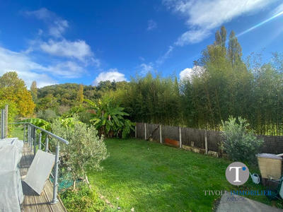 Appartement - 98 m² - 3 pièces