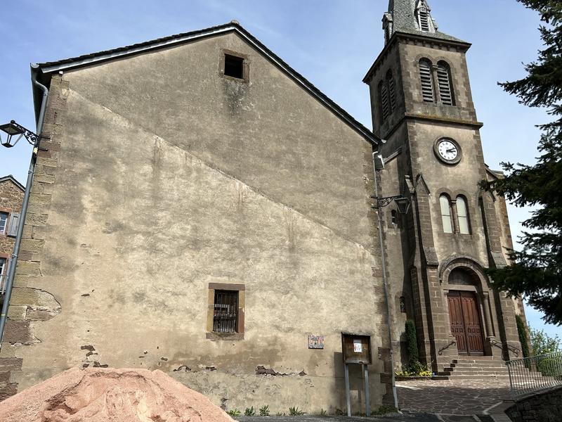 Grange - 300 m² - 2 pièces