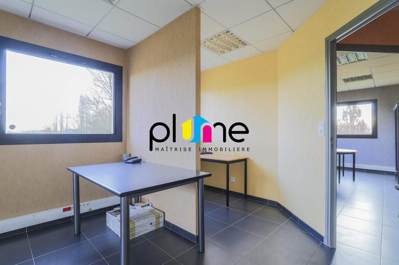 Bureau - 120 m²